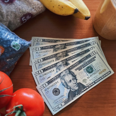 5 Simple Ways to Save Money This Month